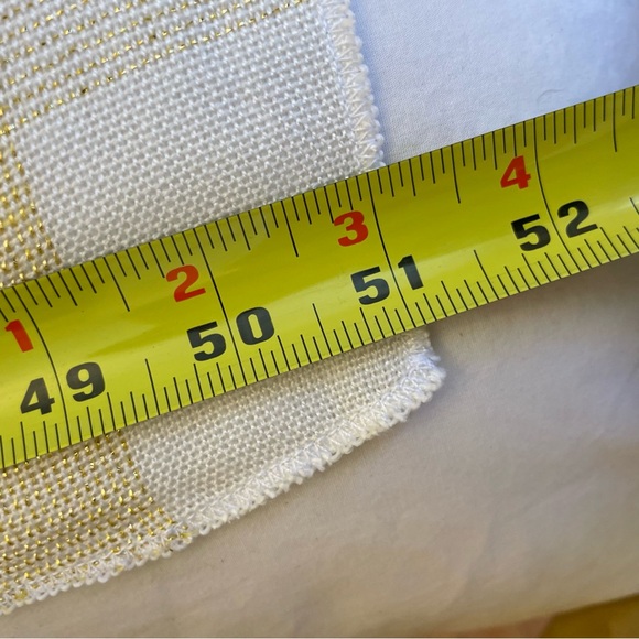 Metallic Gold and White Plaid Rectangular Tablecloth with Matching Cloth Napkins - Picture 11 of 13